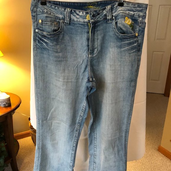 Jeans - Picture 1 of 1